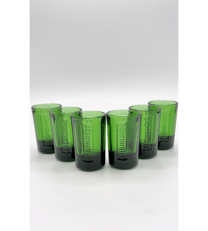 Lot 6 verres Jagermeister 2/4 cl